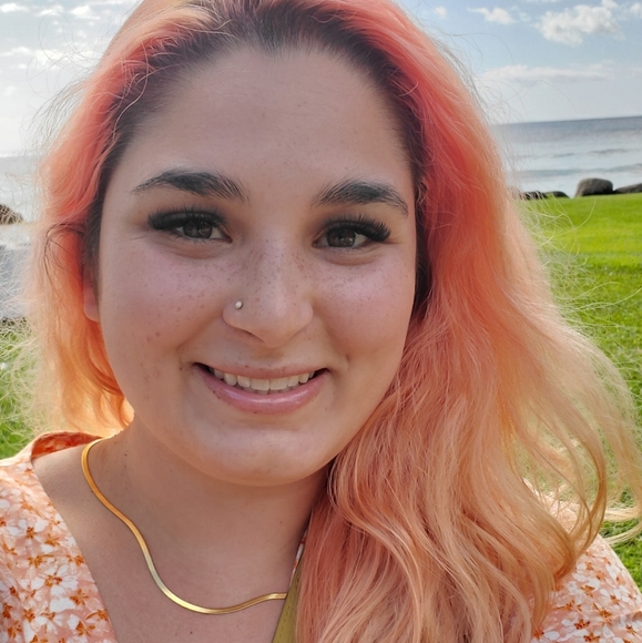 Meet your Posher, Rihana - Picture 1 of 1